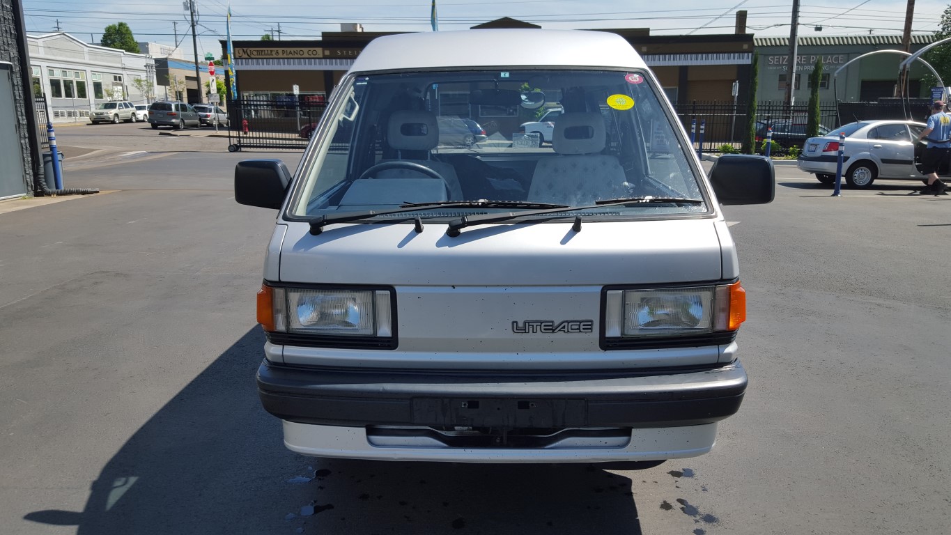 Toyota lite ace 1988