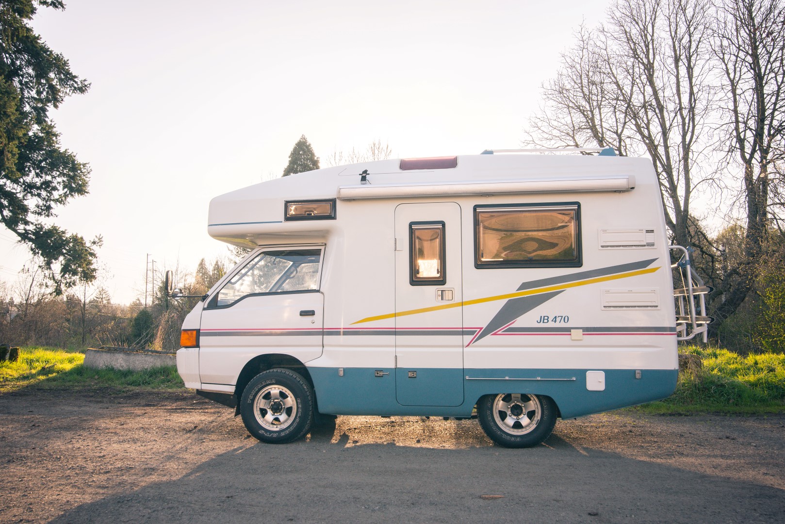 Mitsubishi delica camper