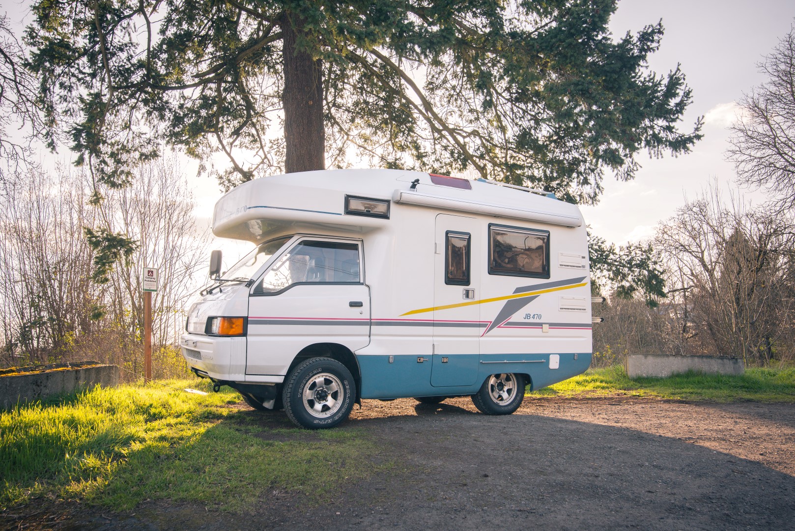 Mitsubishi delica camper