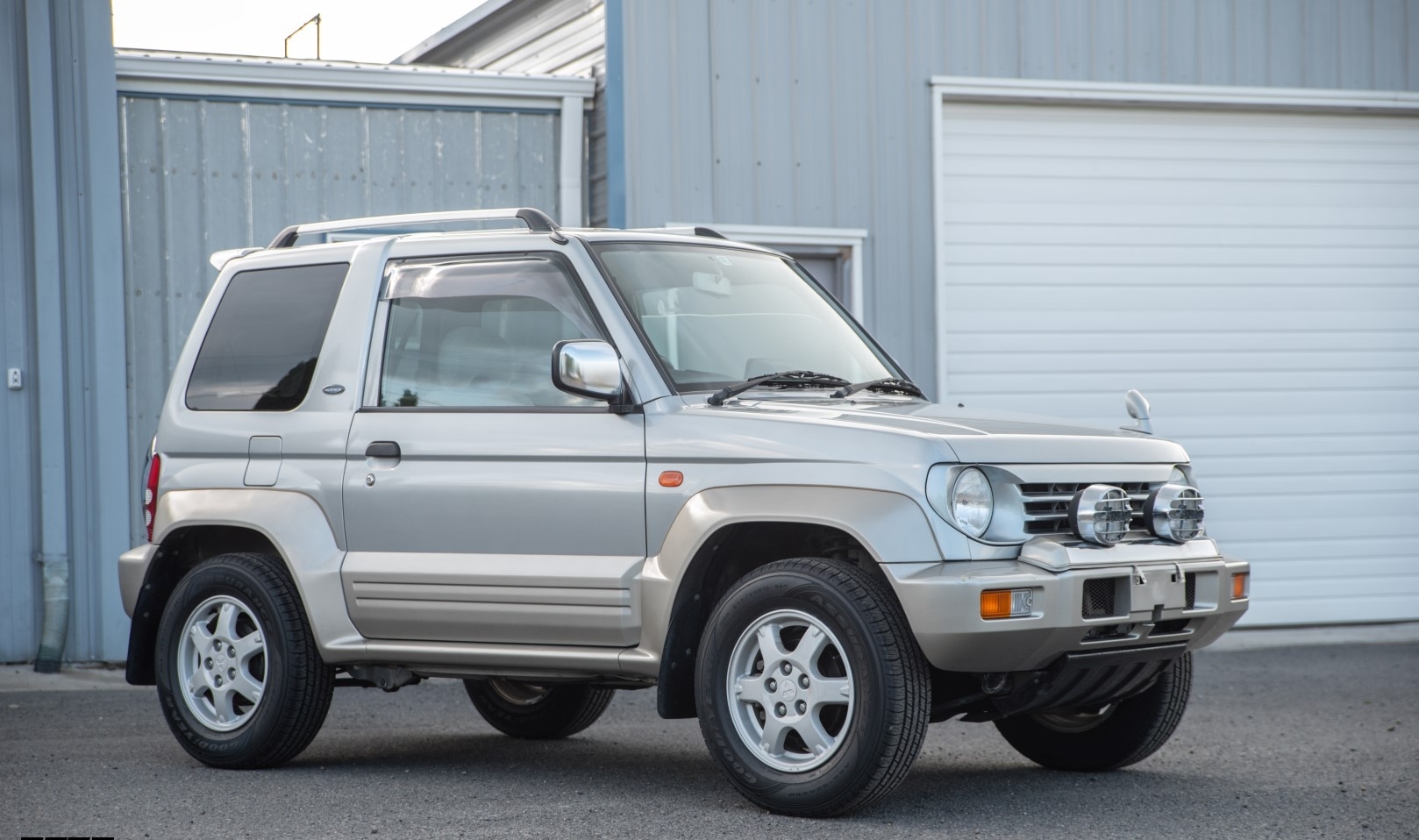 This is a Mitsubishi Pajero Junior from 1997. now for sale at Ottoex